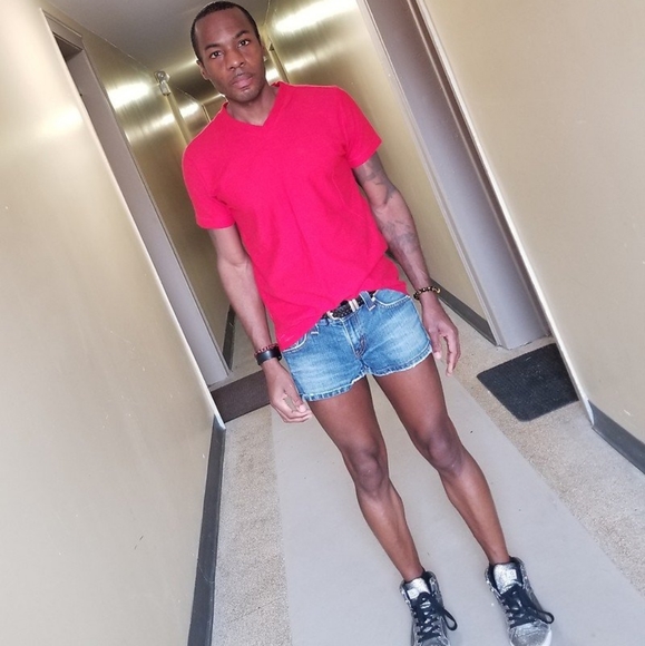 "Fashion is more art than art is" π - Picture 10 of 14